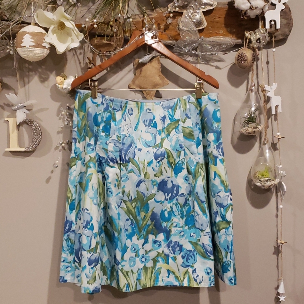 Tommy Hilfiger summer skirt